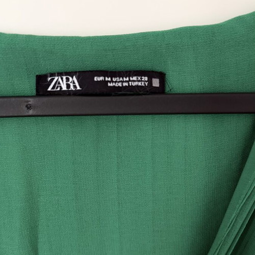 Zara Pleated Emerald Dress like new, size M