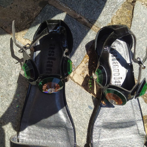 Aslanis sandals like new, size 38, low heel