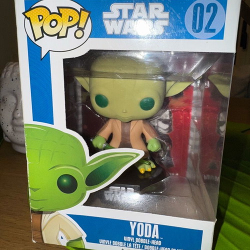 Funko Pop Yoda used, Star Wars 2013 bobble head