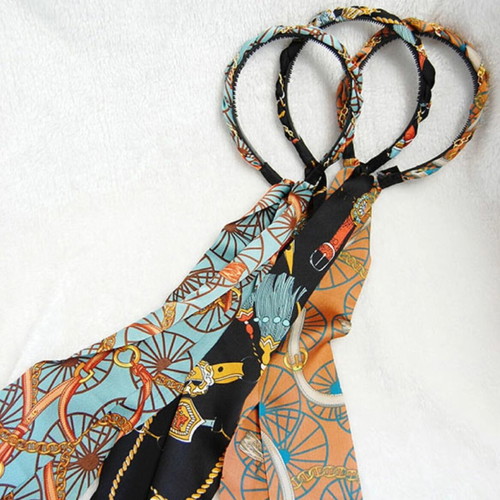 Set of 3 satin hairbands with chains and ribbons new multicolored