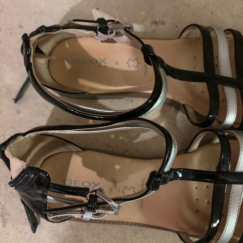 Geox girls' sandals size 35 used, black and silver with zipper