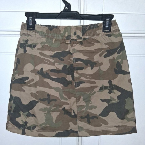 Bershka mini skirt in denim fabric with camouflage pattern, zipper and pockets