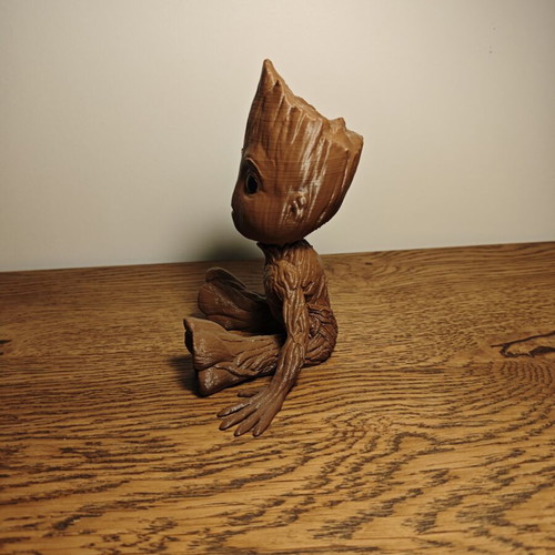 Groot 3D printed figure baby 15 cm, like new, brown