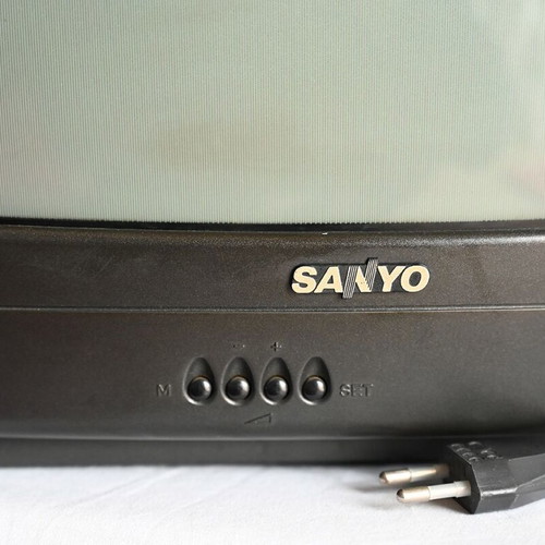 Sanyo CRT TV used, 15 inch, model C1461TX-C
