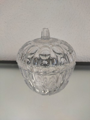 Glass fondantière with embossed design new