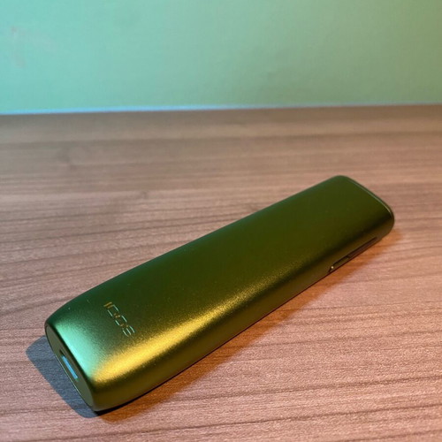 Iqos green like new with its box