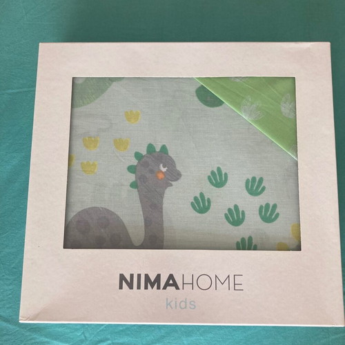 Nima Home crib bedding set with 2 sheets and 1 pillowcase