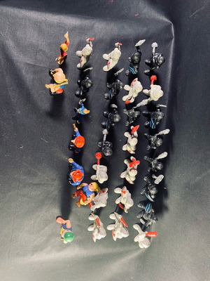 Strategic war figures used, set of 31 pieces