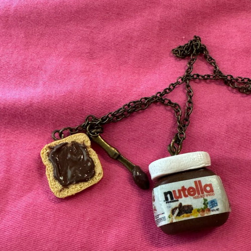 Nutella pendant necklace like new