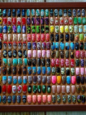 Πίνακας με 308 σχέδια nail art καινούργιος, δώρο τσιμπιδάκια