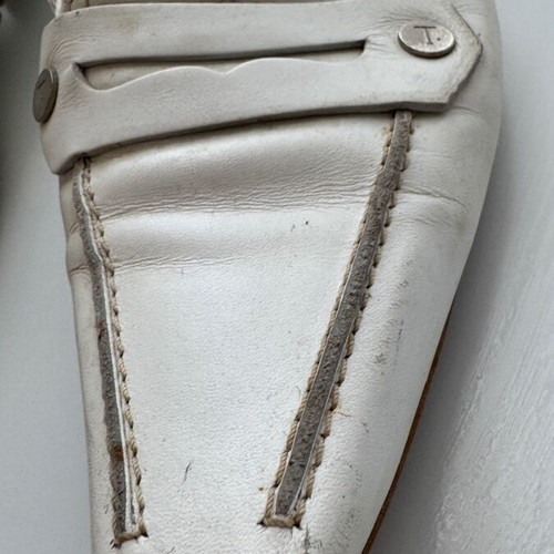 Tod’s leather women’s white pumps used, anatomical with thick heel