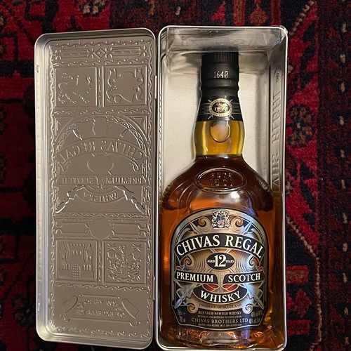 Chivas Regal 12 years sealed in collectible tin box new