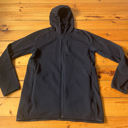 Salomon Essential Lightwarm Hoodie Stretch black, like new, size L