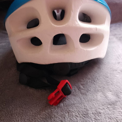 Protection set helmet and knee pads for bike and scooter, new
