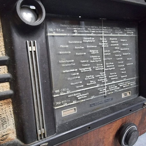 Vintage radio Lorenz Super 338W Berlin 1938-1940 used