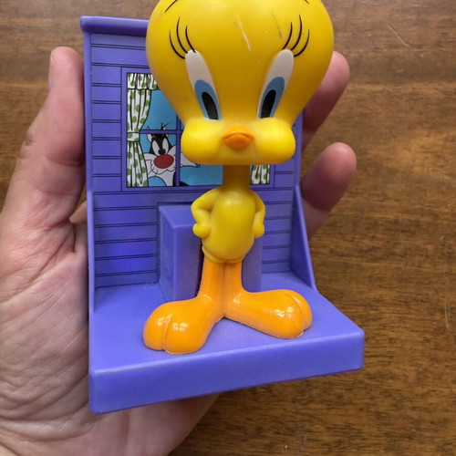 Tweety figure Burger King Looney Tunes 2002 used