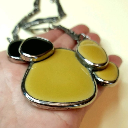 Statement necklace Dino Dinel new with articulated Pebbles motif