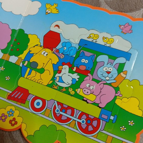 The Train of Colors Puzzle Book new