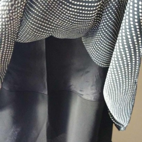Muslin skirt black and white satin lining size M like new