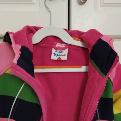Children's waterproof jacket like new, multicolored for ages 6-7