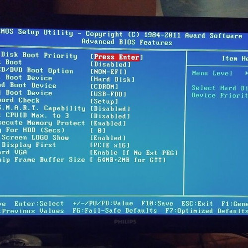 Gigabyte GA-HA65M-D2H-B3 motherboard with Intel Core i5-2400 CPU and fan