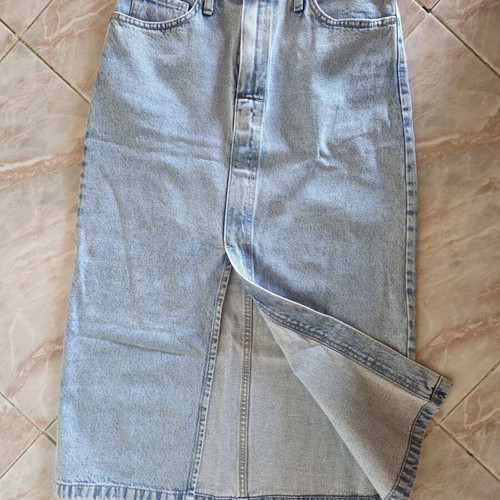 MNG denim skirt like new, size S 36 8, blue