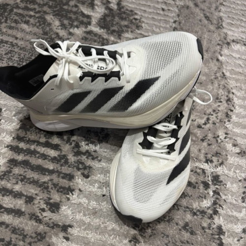 Adidas Boston 12 sneakers like new, size 42, white beige