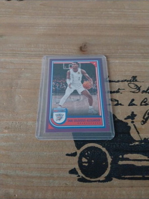 Shai Gileous-Alexander Panini NBA Hoops card like new