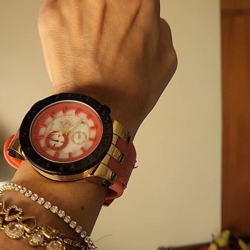 Vogue wristwatch like new with red rubber strap, 10atm, chronograph