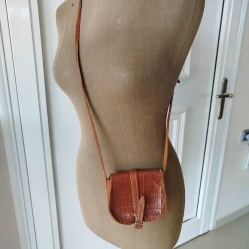 Leather vintage crossbody bag brown like new