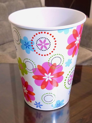 Keter Aspen 12L Floral Plastic Bin like new