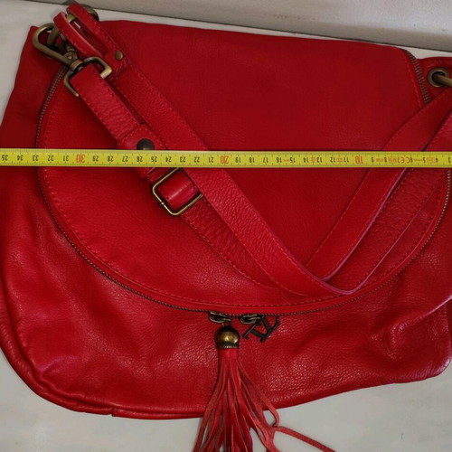 Tuscany Leather shoulder bag red like new