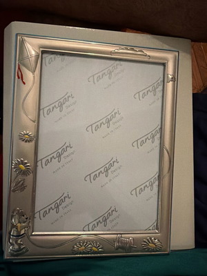 Tangari Design children's photo frame 13x18 like new, silver metal