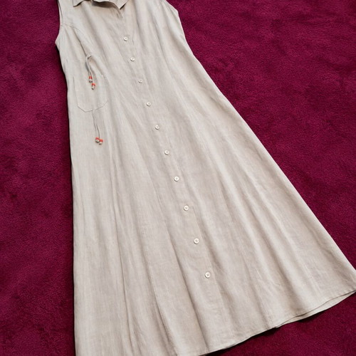 Linen dress beige sleeveless with collar and button closure new, size S