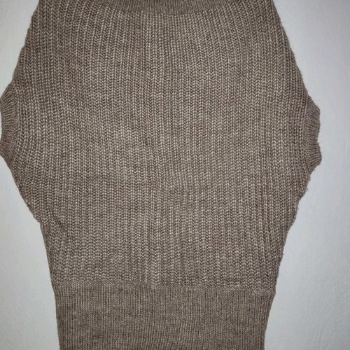 Wool sweater soft purple like new, size M/L