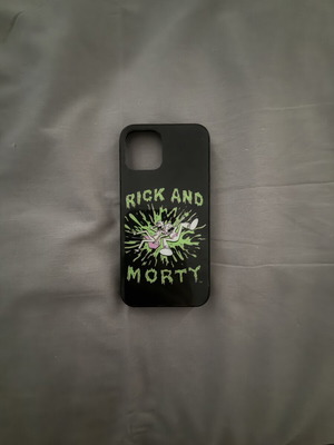 Rick and Morty iPhone 12 Case like new, black design