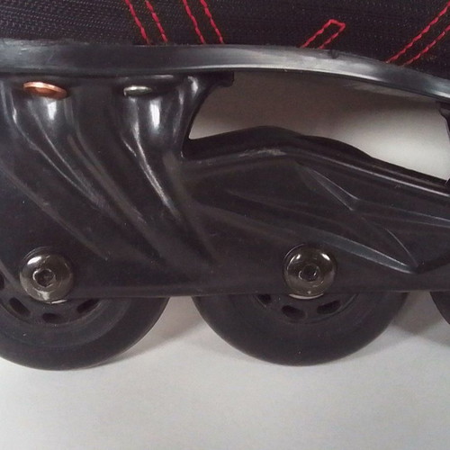 Bonfire H44 In Line Rollers used, size 5/38
