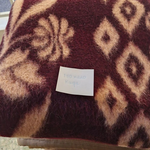 Wool Blanket like new, handmade, 190x220 cm summer