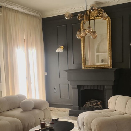Minimal chandeliers like new, set of 2