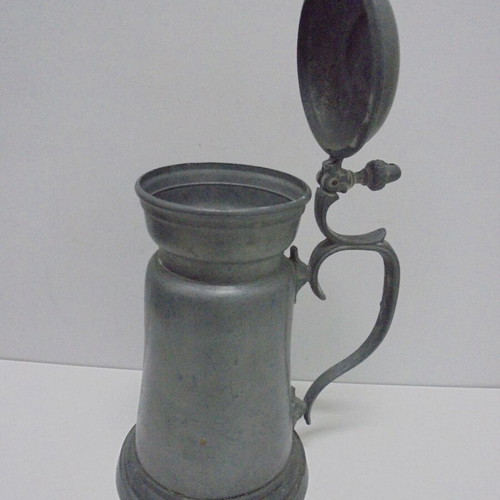 Old zinc beer stein with lid, vintage collectible