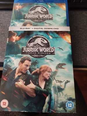 Jurassic World Fallen Kingdom Blu-Ray like new with Digital HD