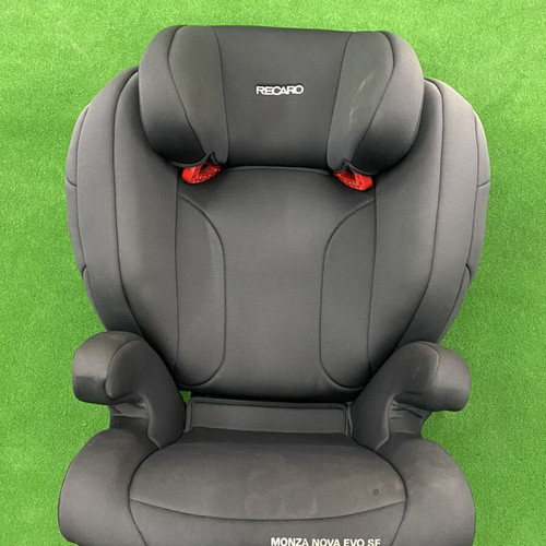Recaro child car seat used, black, 12 months to 7 years, up to 36 kg