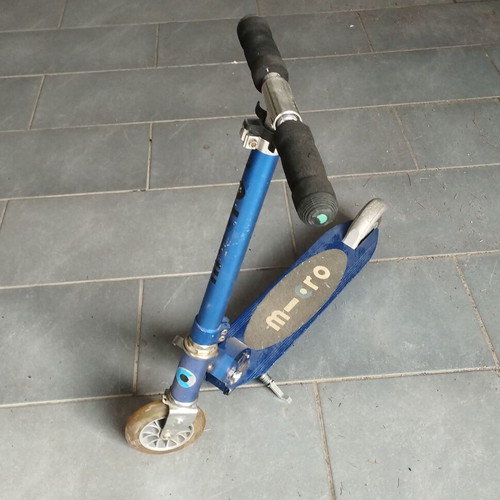 Micro scooter used, wheels without wear