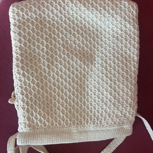 Knitted crossbody bag like new, white, handmade from Crete