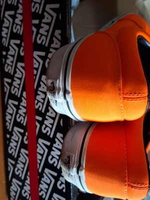 Vans sneakers πορτοκαλί σαν καινούργια, νούμερο 46