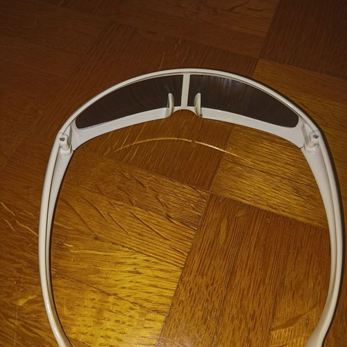Cyclops glasses visor type with single lens used, white
