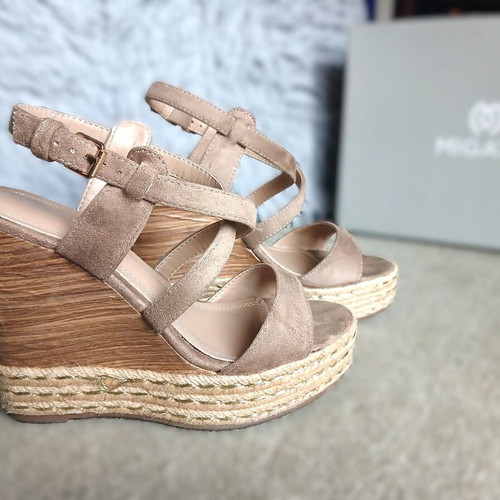 Migato women's sandals like new, beige espadrille platform size 38