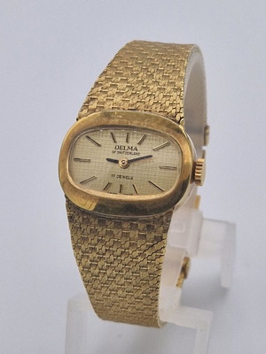 Delma of Switzerland vintage women's mechanical wristwatch 17 Jewels used