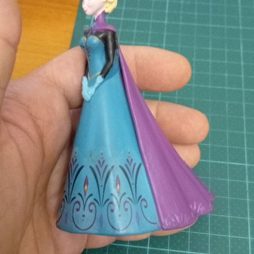 Elsa figure used from Disney Frozen movie