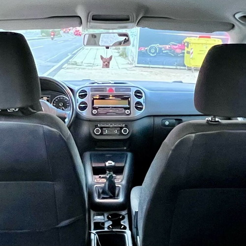 Volkswagen Tiguan 2011 μεταχειρισμένο, βενζίνη, χειροκίνητο, μαύρο SUV